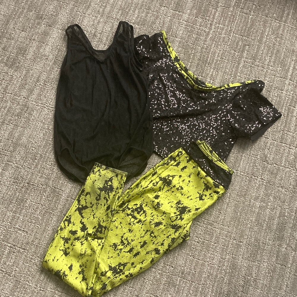 A Wish Come True Tray ’em Right Costume 3-Piece